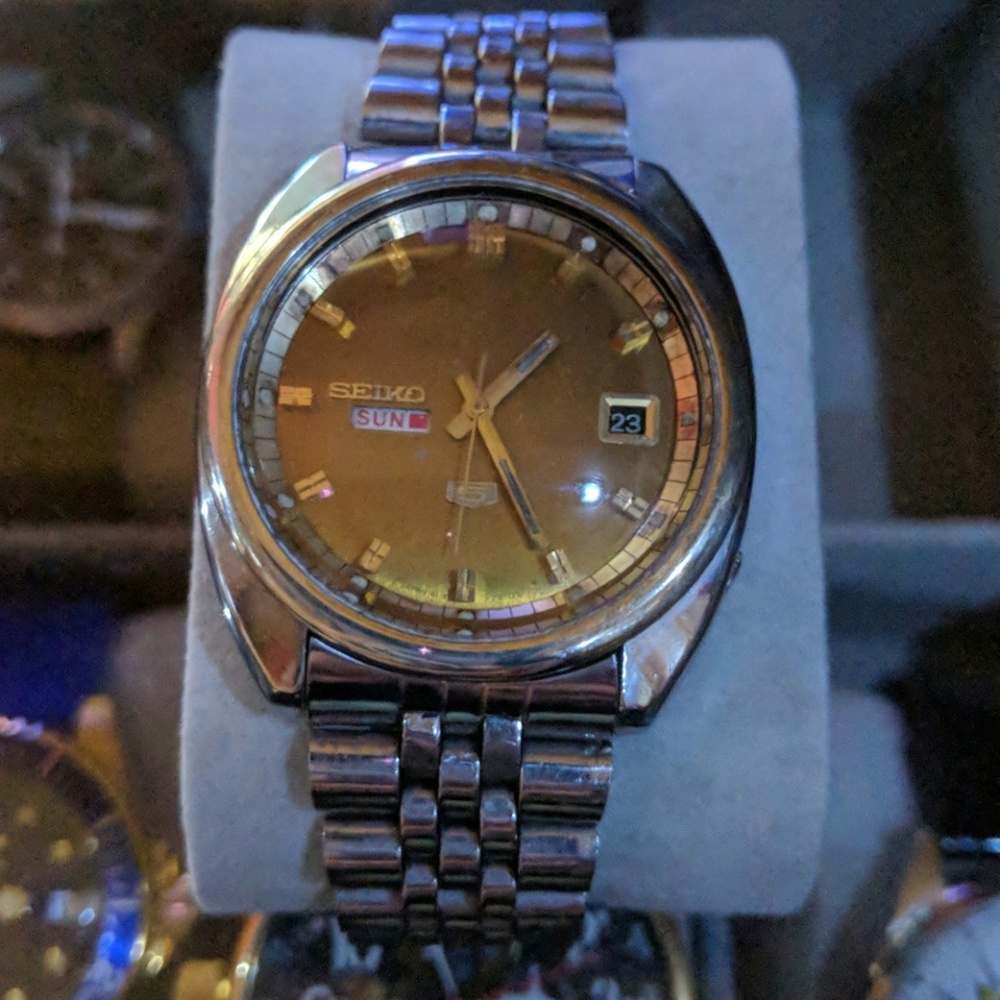 Vintage seiko 5 automatic watch